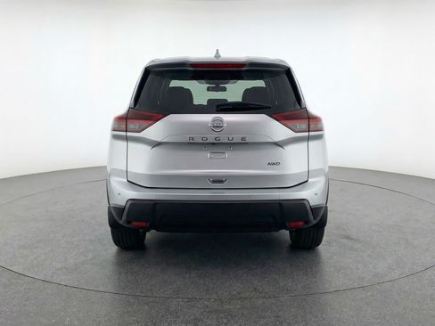 Used 2025 Nissan Rogue SV FWD image 7