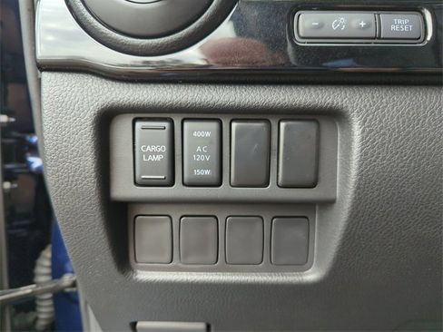 Certified 2024 Nissan Titan SV w/ SV Convenience Package image 39