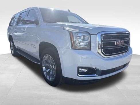 Used 2018 GMC Yukon XL SLT w/ Open Road Package image 3