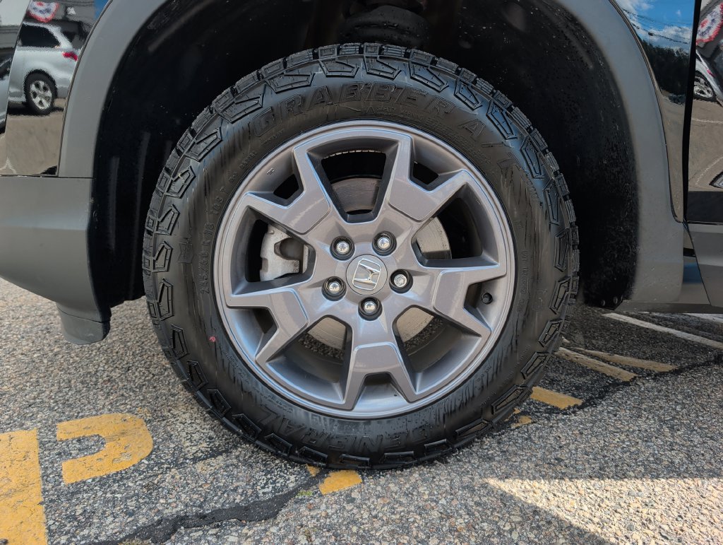 Used 2024 Honda Passport TrailSport image 33