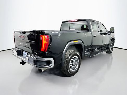 Used 2025 GMC Sierra 2500 SLT w/ SLT Premium Package AWD/4WD image 7