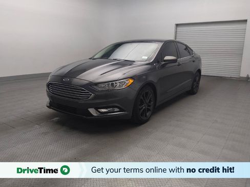 Used 2018 Ford Fusion SE w/ Equipment Group 201A FWD image 1
