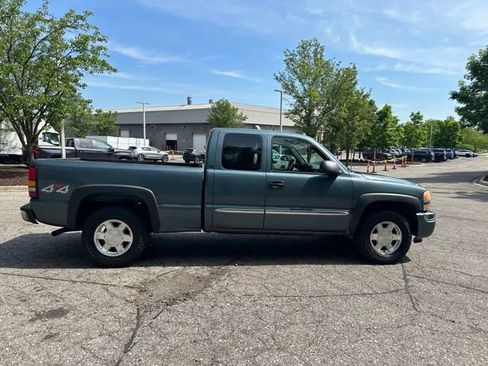 Used 2005 GMC Sierra 1500 SLT w/ Light Duty Power Package AWD/4WD image 6
