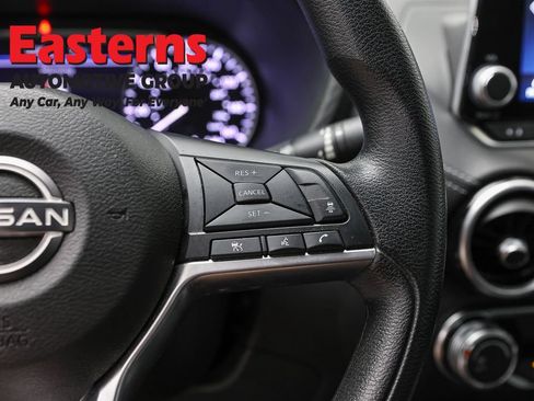 Used 2024 Nissan Sentra SV FWD image 16