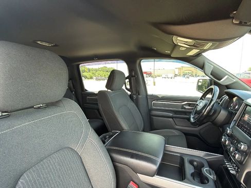 Used 2019 RAM 1500 Big Horn AWD/4WD image 70