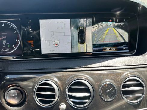 Used 2017 Mercedes-Benz S 550 Sedan image 12