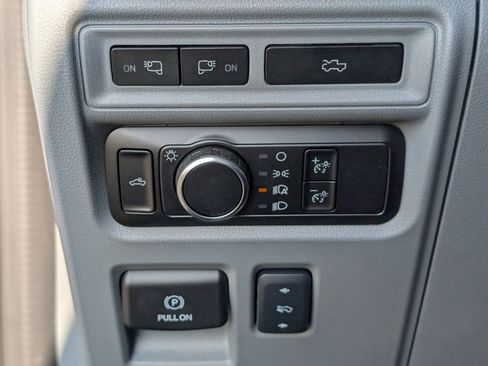 New 2024 Ford F150 Lightning XLT w/ Max Trailer Tow Package image 23