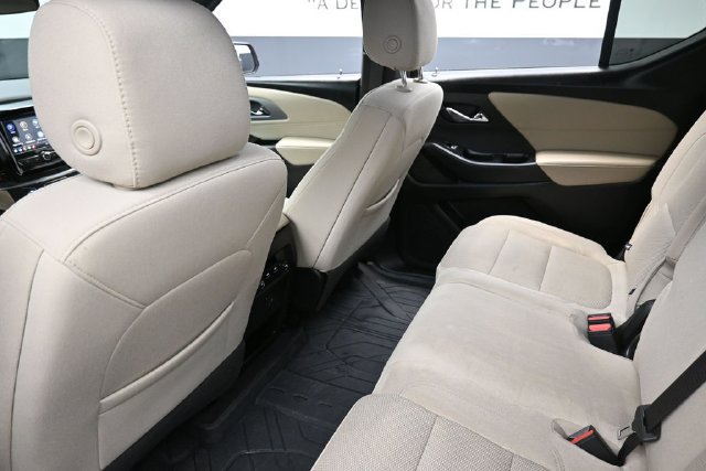 Used 2023 Chevrolet Traverse LS w/ Midnight/Sport Edition FWD image 25
