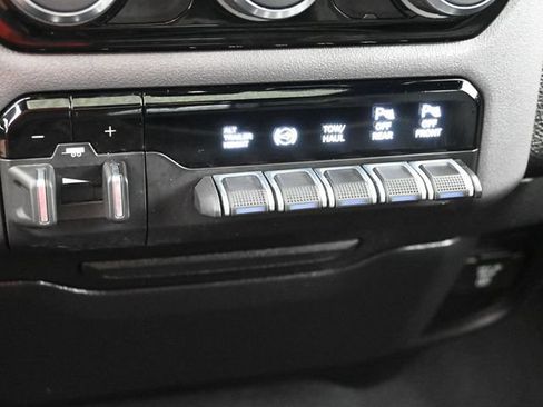 Used 2022 RAM 3500 Laramie AWD/4WD image 29