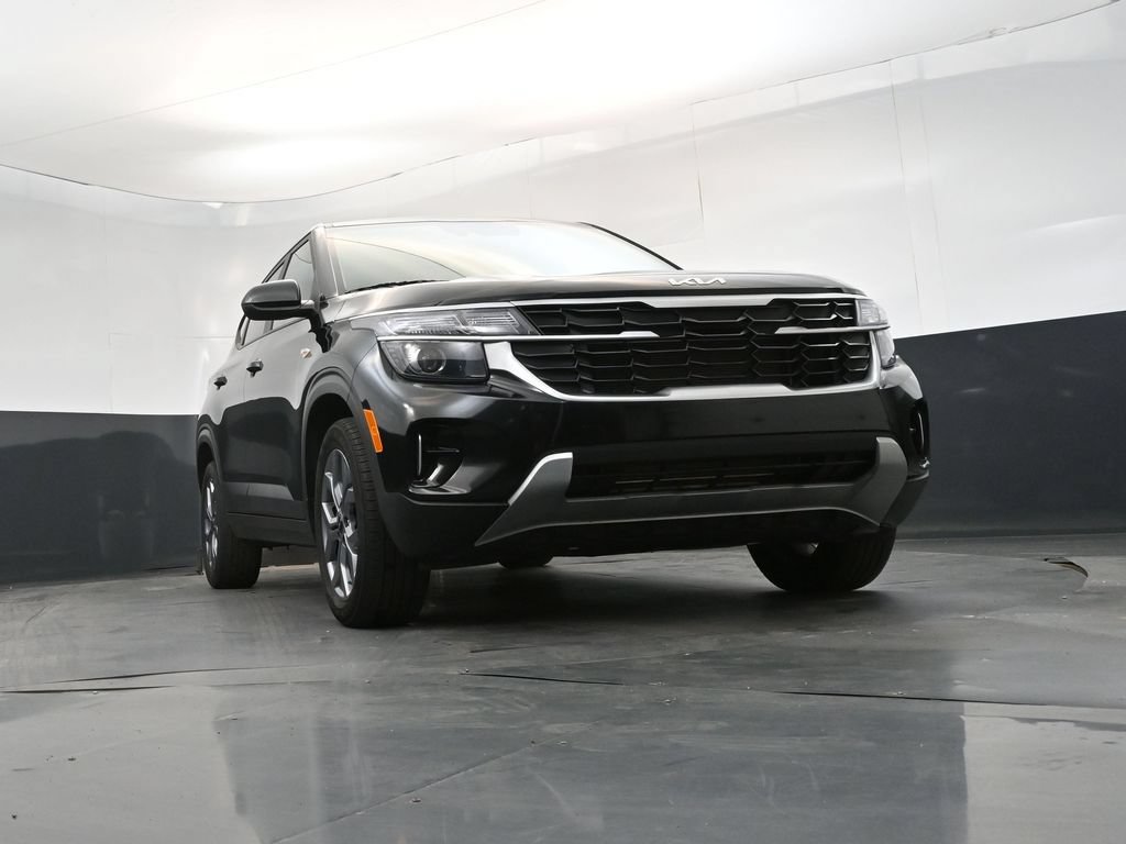 Certified 2024 Kia Seltos LX AWD/4WD image 25