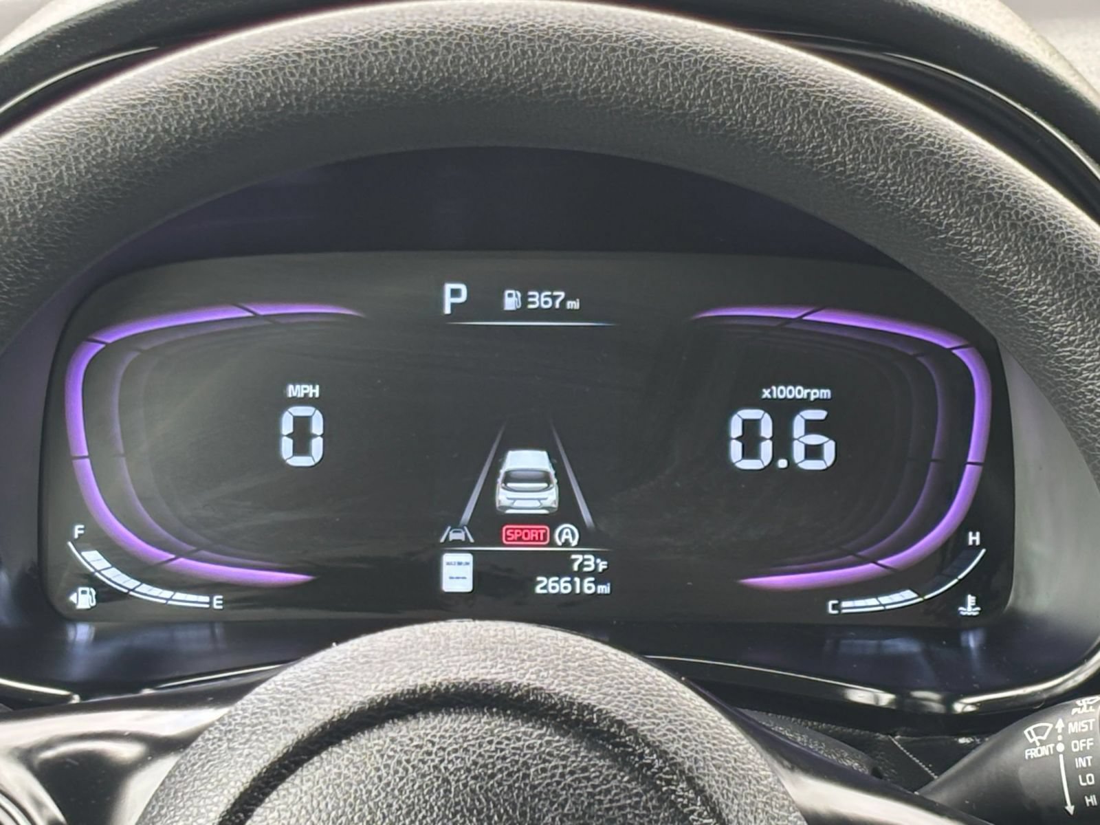 Used 2025 Kia Soul LX w/ LX Technology Package FWD image 35