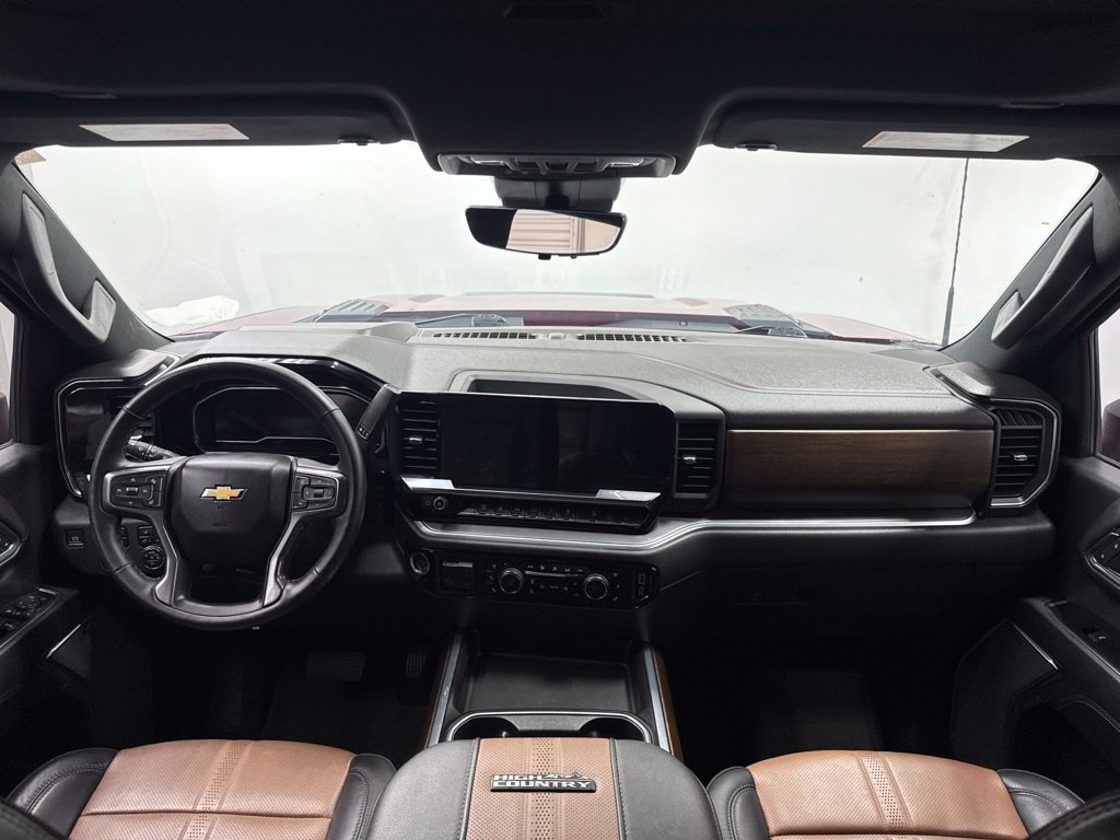 Used 2024 Chevrolet Silverado 2500 High Country AWD/4WD image 18