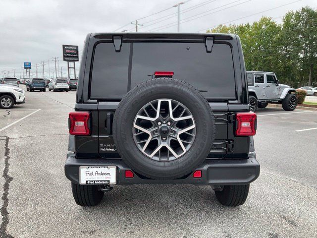 Used 2025 Jeep Wrangler Unlimited Sahara w/ Safety Group AWD/4WD image 20