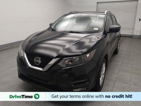 Used 2021 Nissan Rogue Sport SV image 1