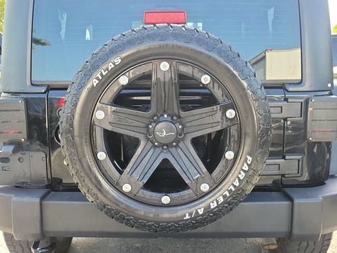 Used 2016 Jeep Wrangler Sport w/ Quick Order Package 24S AWD/4WD image 5