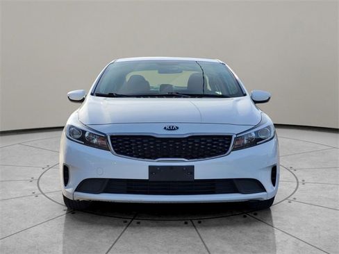 Used 2017 Kia Forte LX image 14