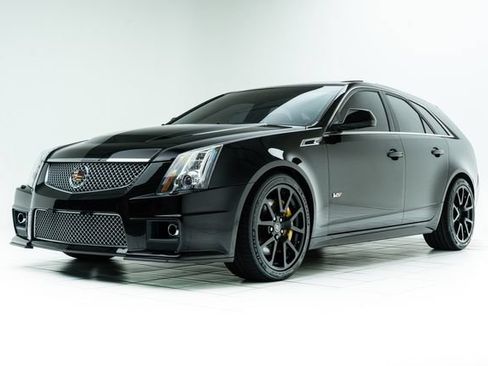 Used 2014 Cadillac CTS V RWD image 8