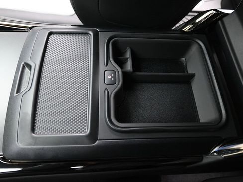 Used 2025 Land Rover Range Rover Sport SV Edition Two image 43