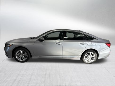 Used 2019 Honda Accord LX image 4