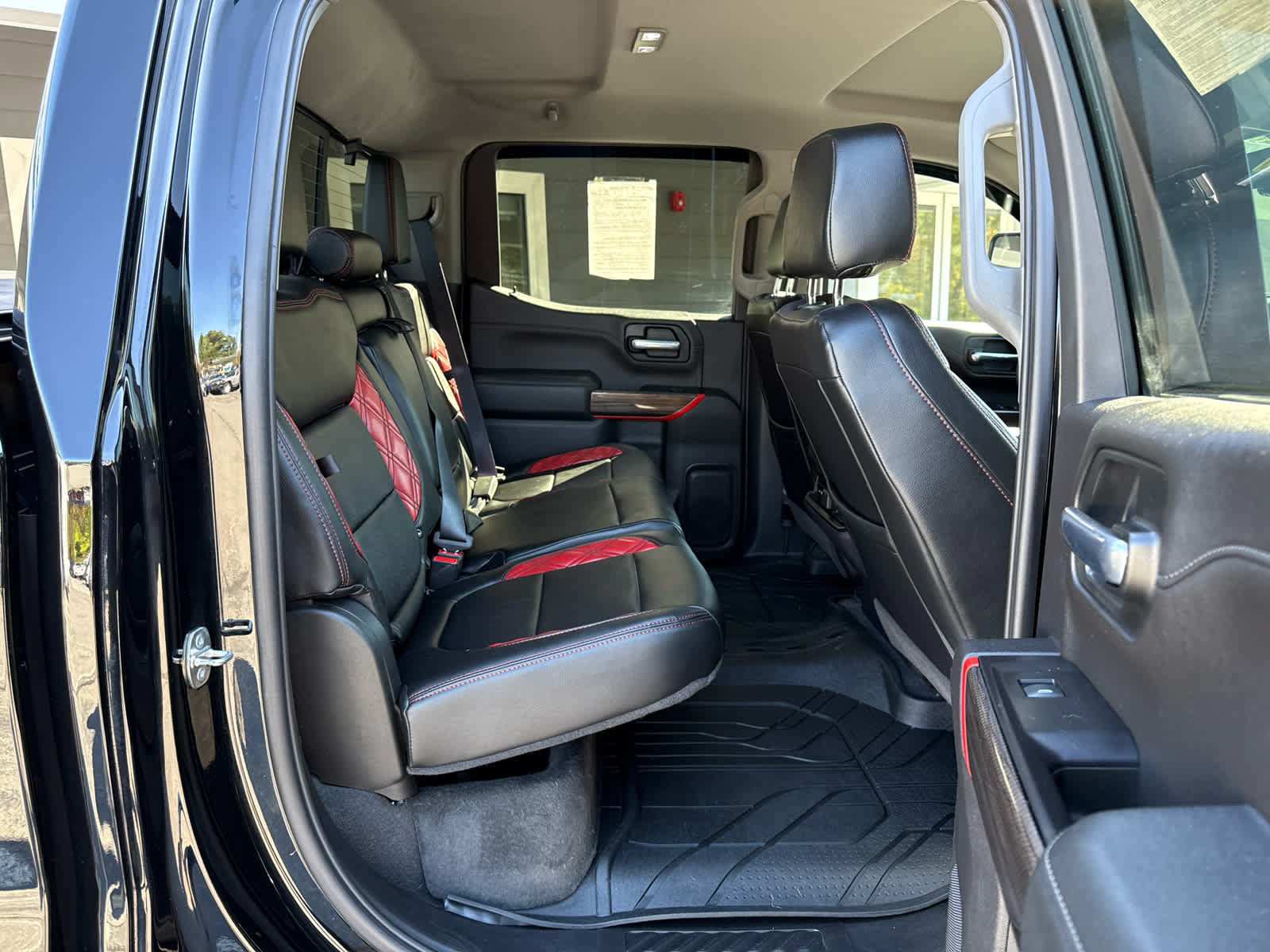 Used 2019 Chevrolet Silverado 1500 RST AWD/4WD image 19