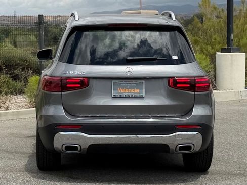 Certified 2026 Mercedes-Benz GLB 250 image 9