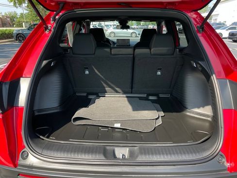 Certified 2025 Honda HR-V Sport image 42