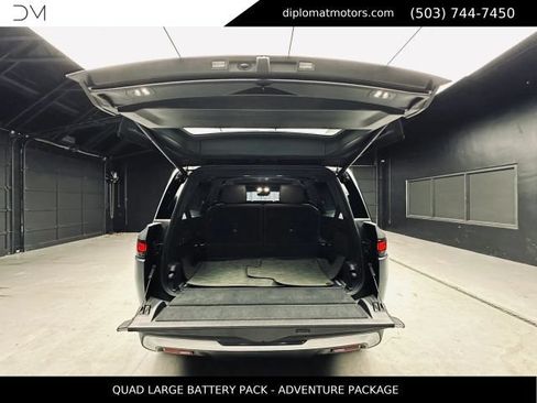 Used 2024 Rivian R1S Adventure AWD/4WD image 39
