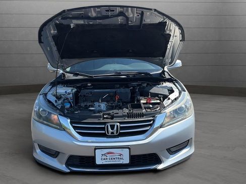 Used 2014 Honda Accord EX image 24