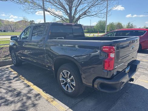 Used 2024 Chevrolet Silverado 1500 RST image 2