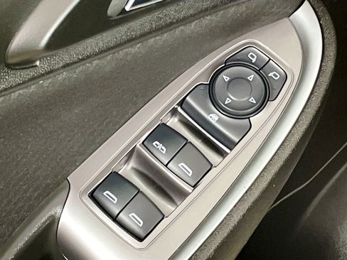 Used 2023 Chevrolet Malibu LT image 20