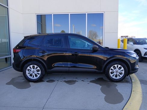 Used 2025 Ford Escape Active image 5