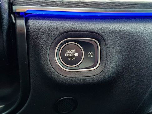 New 2026 Mercedes-Benz GLS 580 4MATIC image 21