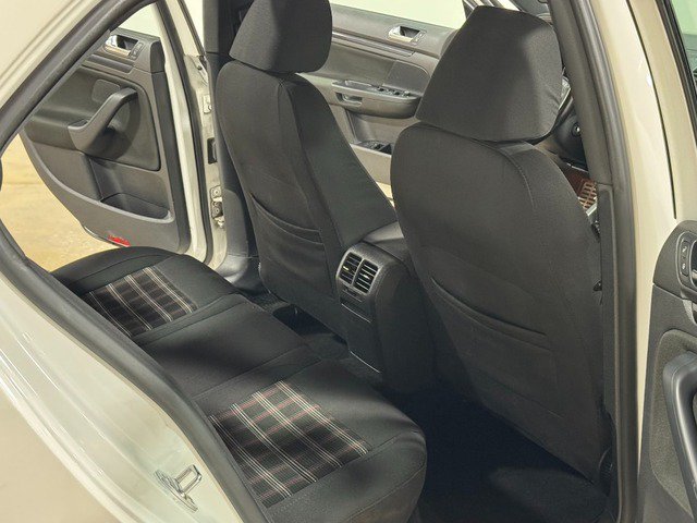Used 2010 Volkswagen Jetta TDI Cup FWD image 34