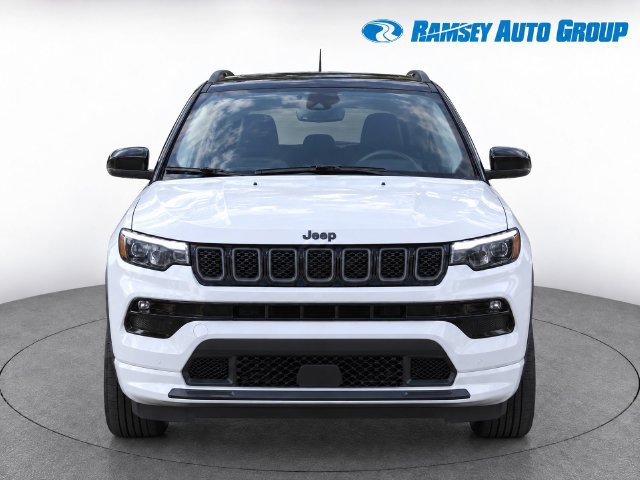 Used 2023 Jeep Compass High Altitude AWD/4WD image 5