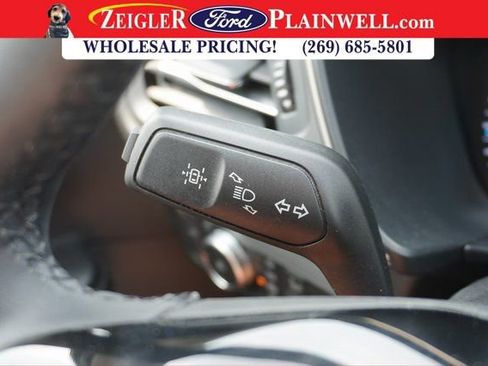 Used 2022 Ford Escape SEL image 25