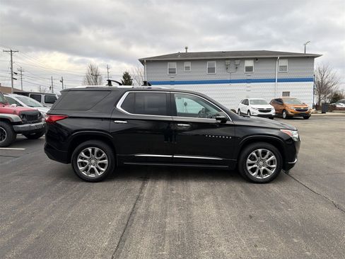 Used 2018 Chevrolet Traverse Premier w/ LPO, 'HIT The Road' Package image 9