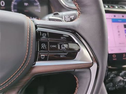 New 2025 Jeep Grand Cherokee Summit w/ Obsidian Package image 26