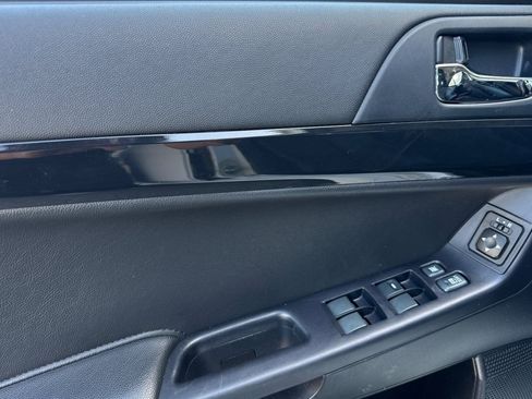 Used 2012 Mitsubishi Lancer Evolution MR AWD/4WD image 12