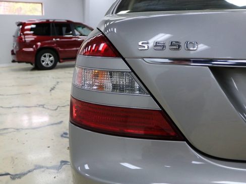 Used 2009 Mercedes-Benz S 550 image 34