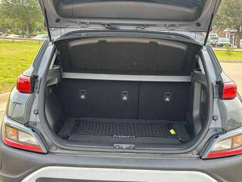 Used 2023 Hyundai Kona SEL FWD image 7