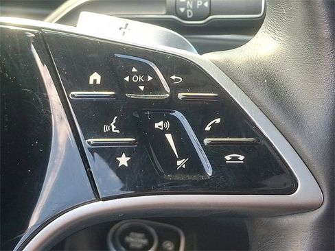 Used 2024 Mercedes-Benz GLE 350 4MATIC image 23