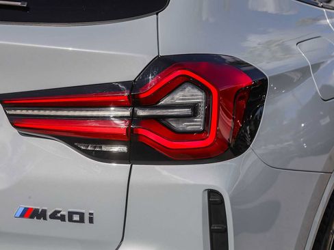 Certified 2023 BMW X3 M40i w/ Premium Package image 7