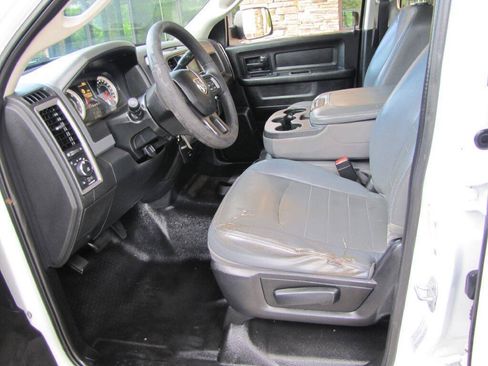 Used 2017 RAM 3500 Tradesman w/ Chrome Appearance Group AWD/4WD image 12