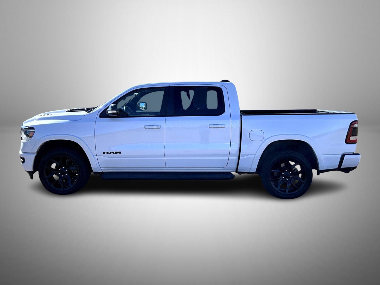 Certified 2022 RAM 1500 Laramie AWD/4WD image 8