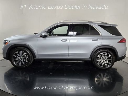 Used 2025 Mercedes-Benz GLE 350 4MATIC image 3