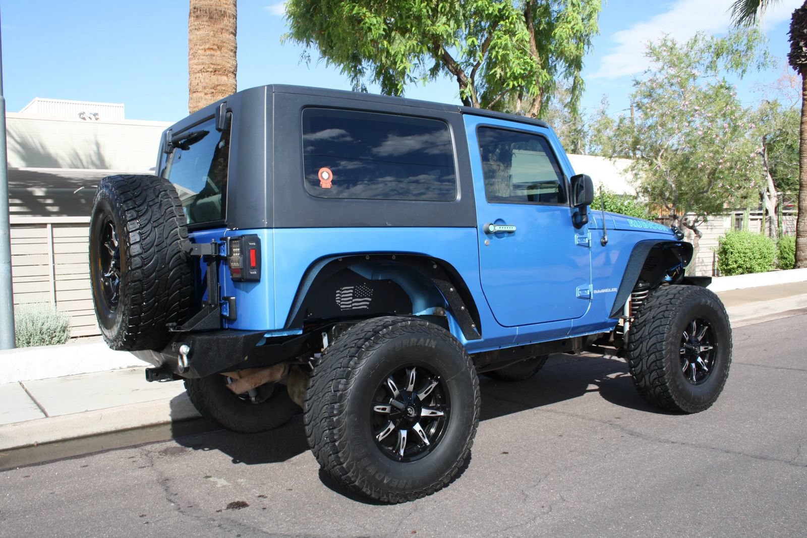 Used 2010 Jeep Wrangler Rubicon w/ Trailer Tow Group AWD/4WD image 3