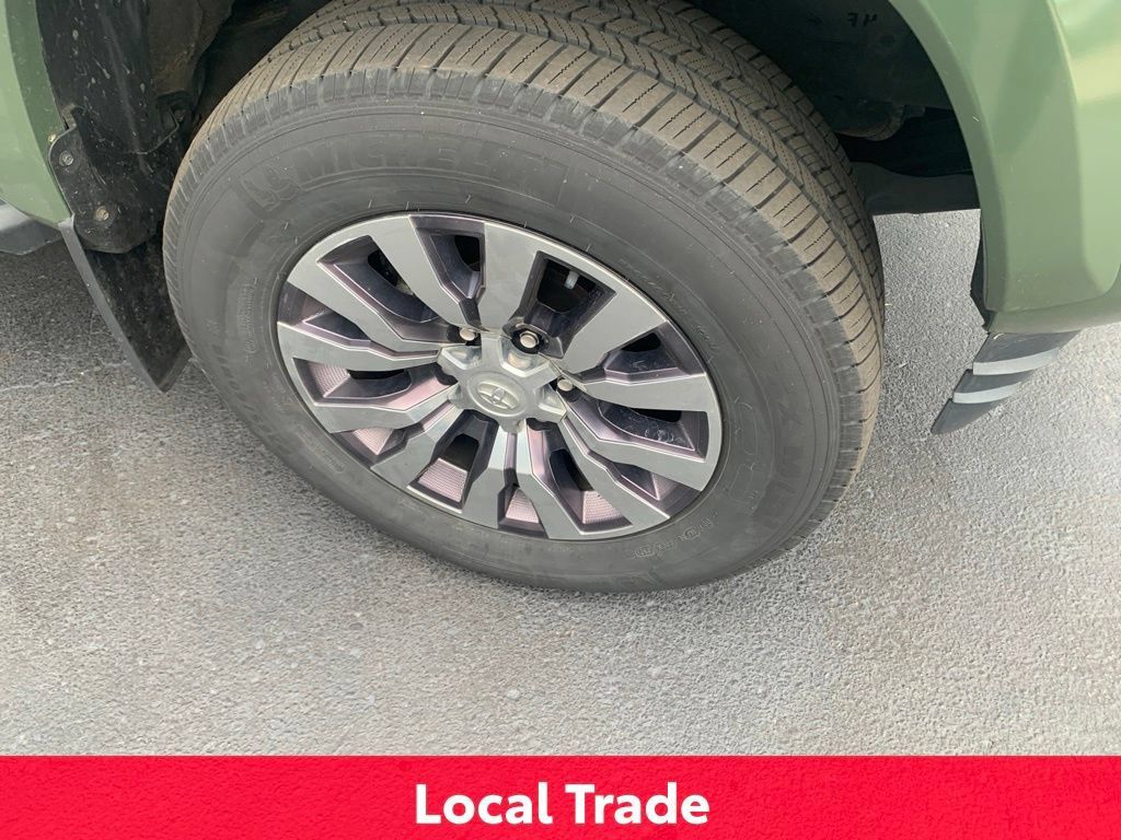 Certified 2021 Toyota Tacoma Limited AWD/4WD image 7
