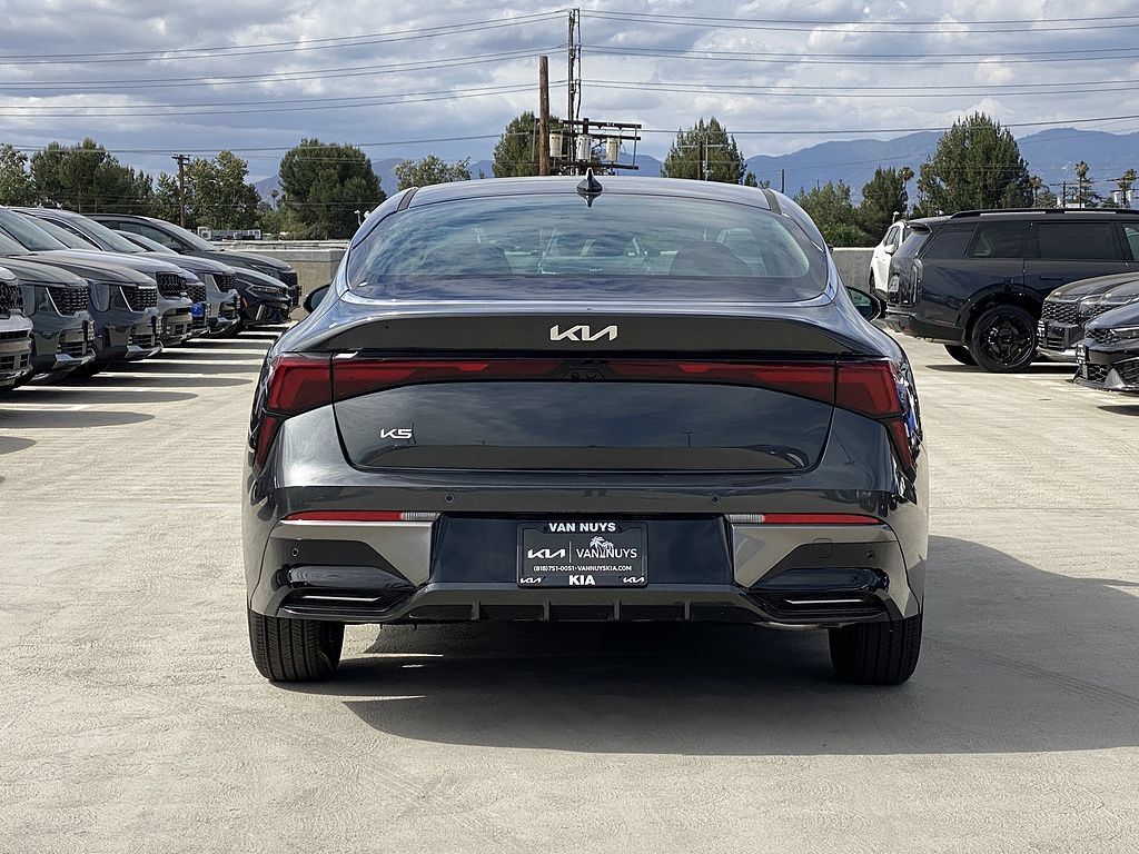 New 2026 Kia K5 LXS FWD image 5