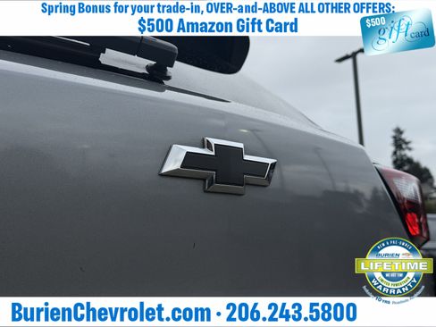 Used 2024 Chevrolet TrailBlazer RS w/ Driver Confidence Package image 37