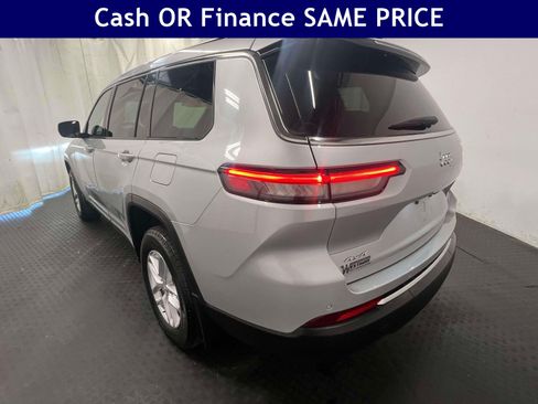 Used 2025 Jeep Grand Cherokee L Laredo w/ Luxury Tech Group I AWD/4WD image 8